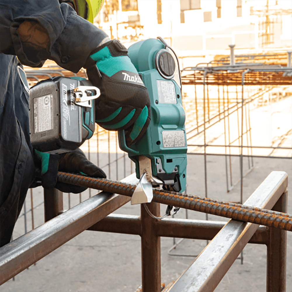 18V LXT Lithium‑Ion Brushless Cordless Deep Capacity Rebar Tying Tool Kit (5.0Ah) Alt 10 - Image