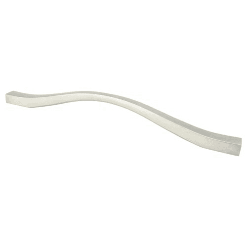 7-9/16"/8-13/16" Fluid Handle Pull, Brushed Nickel
