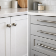 Knobs vs Pulls on Cabinets