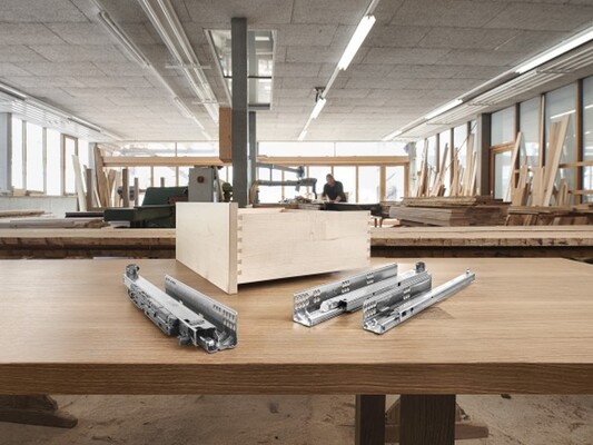 Undermount vs Side Mount Drawer Slides for Cabinetmakers