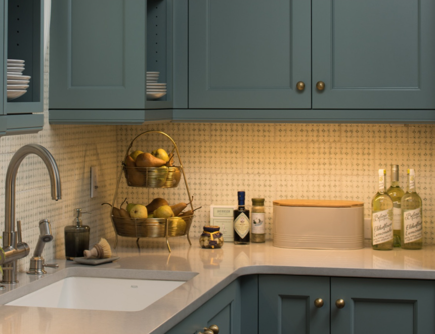 lifestyle_under_cabinet_lighting - Wurth Louis and Company Cabinet Lighting